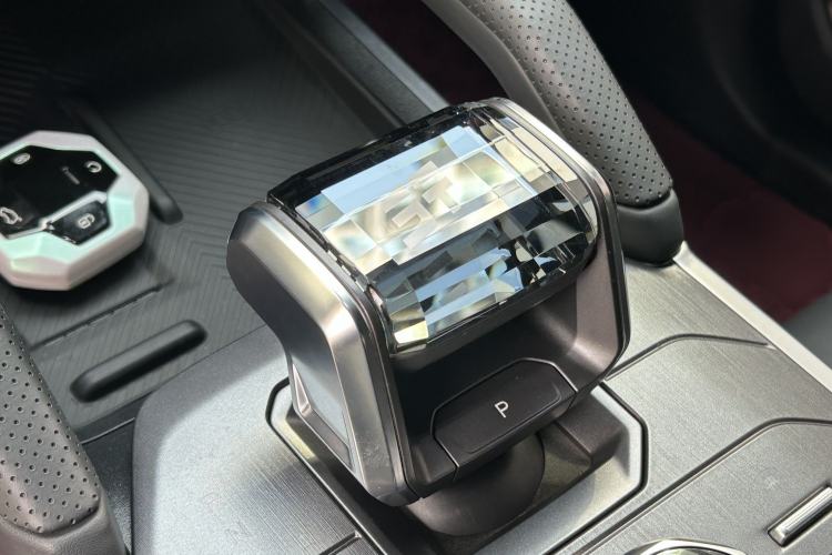 Used Jetour Traveler 2023 2.0T All-Wheel Drive Conquer PRO
