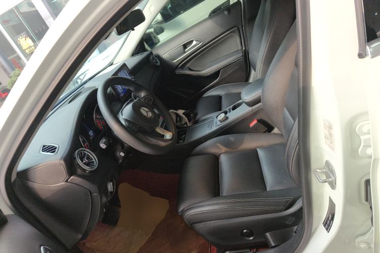 Used Mercedes-Benz GLA 2017 GLA 220 4MATIC Fashion Model
