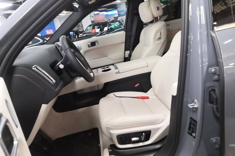 Used Li Auto L7 2025 Max Smart Refresh Edition
