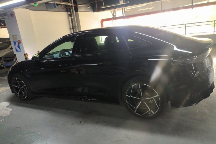 Used BYD Seal 2022 650 km All-Wheel-Drive Performance Version
