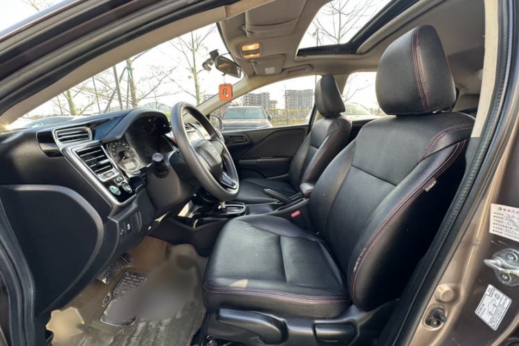 Used Honda Greiz 2016 1.5L CVT Fashion Edition
