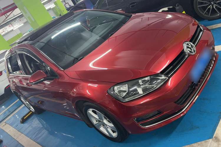 Used Volkswagen Golf 2016 230TSI Automatic Comfort Version
