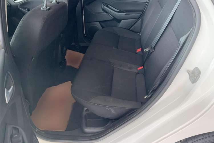 Used Ford Focus 2015 Hatchback 1.6L Automatic Comfort Model
