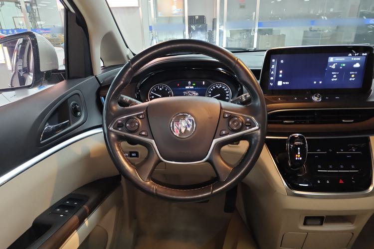 Used Buick GL8 2023 Land Executive Class 652T Luxury Model