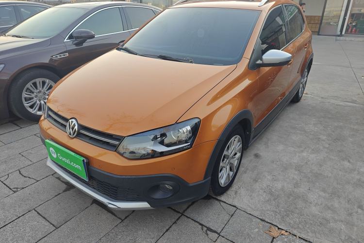 Used Volkswagen Polo 2016 1.6L Cross Polo Automatic