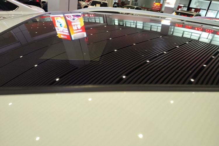 Used Volkswagen Tiguan L 2021 330TSI Automatic Two-Wheel Drive Smart Edition
