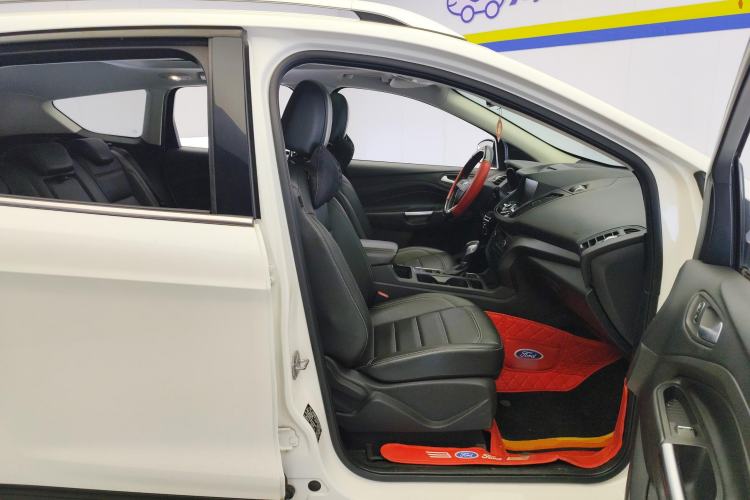 Used Ford Kuga 2018 EcoBoost 180 Two-Wheel-Drive Platinum Edition