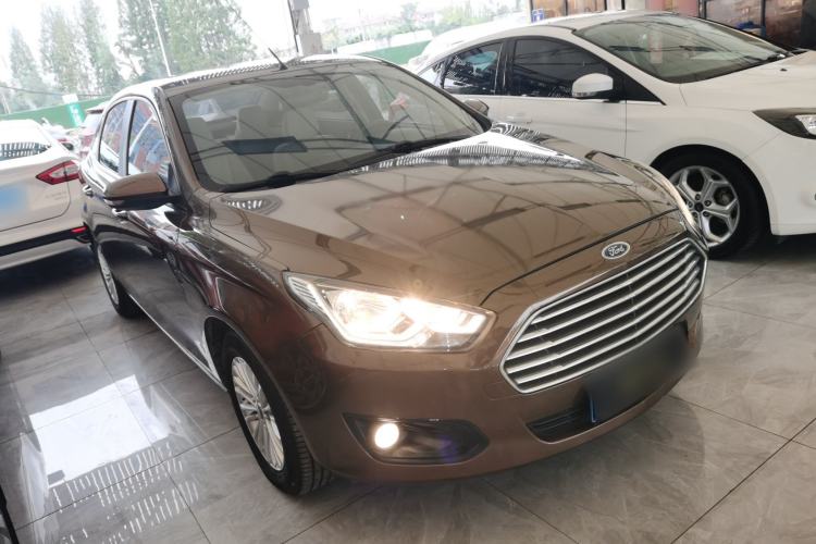 Used Ford Escort 2015 1.5L Automatic Comfort Model
