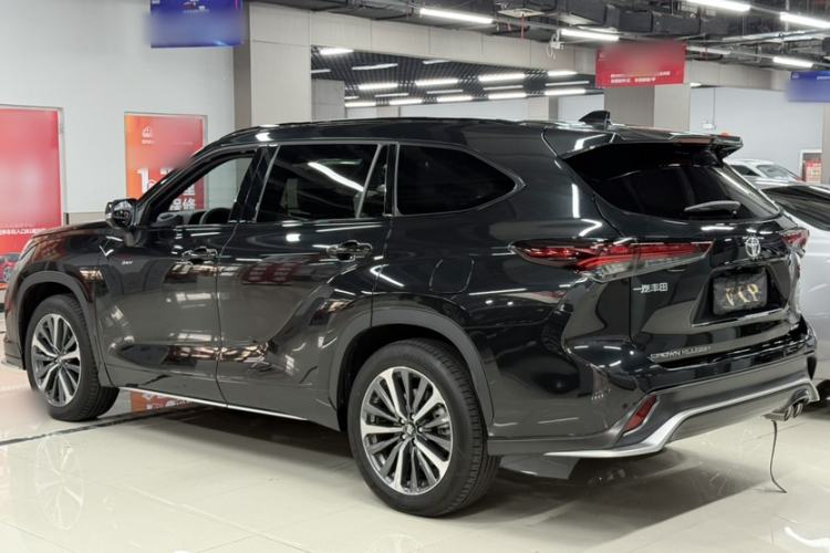 Used Toyota Crown Land Cruiser 2024 2.5L HEV Four-Wheel Drive Premium Edition
