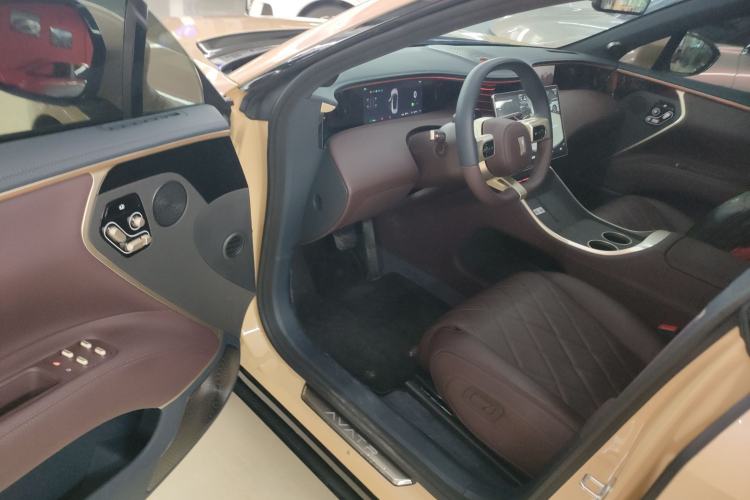 Used Avatr 11 2025 Year Updated Max Extended-Range Version
