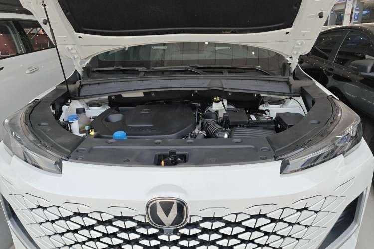 Used Changan CS55PLUS 2024 3rd Generation 1.5T DCT Prestige Model
