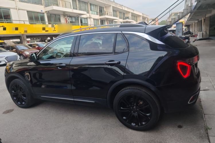 Used Lynk & Co 01 2017 2.0T Two-Wheel Drive Pro Edition
