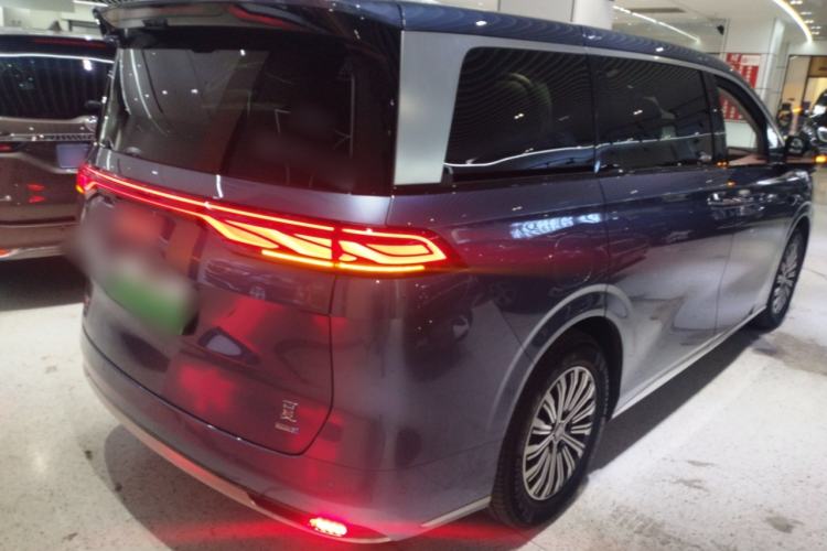 Used BYD Xia 2025 DM-i 1.5T 180km Beyond Edition
