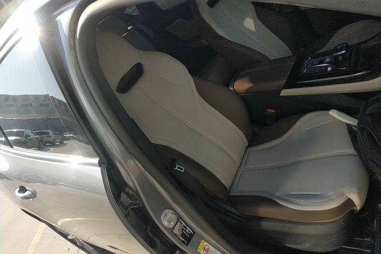 Used BYD Qin PLUS 2024 HONOR Edition DM-i 55KM Leading Model
