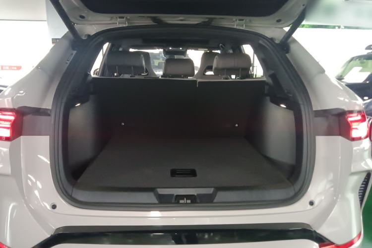 Used BYD Song PLUS New Energy 2025 EV Intelligent Driving Version 520km Premium Model
