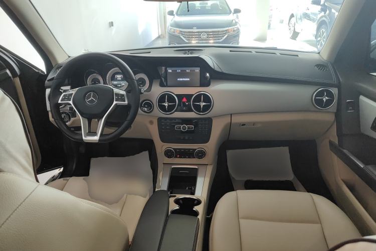 Used Mercedes-Benz GLK-Class 2014 GLK 200 Standard Model
