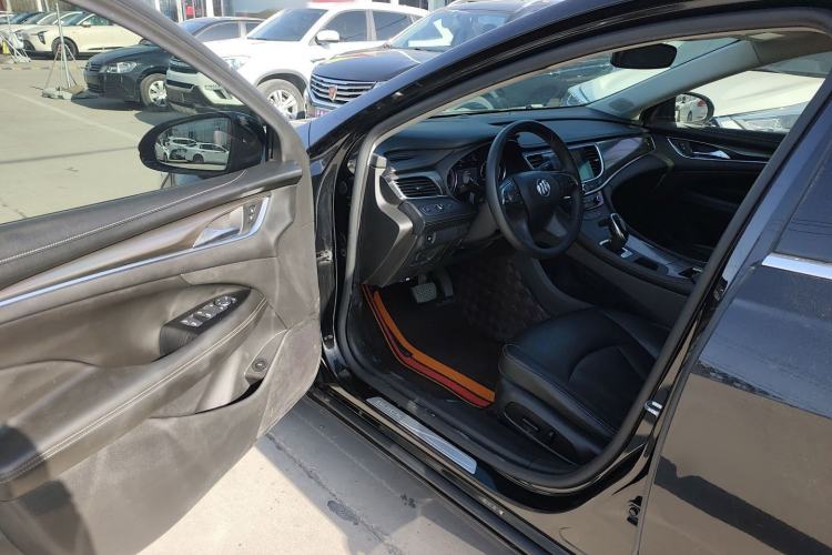 Used Buick LaCrosse 2019 28T Luxury Model
