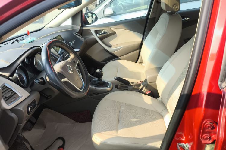 Used Buick GT 2013 GT 1.6L Manual Entry-Level Model
