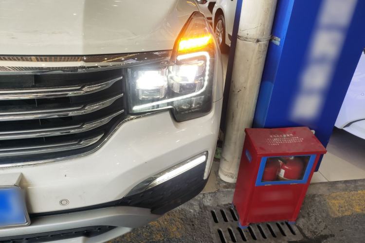 Used GAC Trumpchi GS8 2017 320T Four-Wheel Drive Luxury Smart Connectivity Version (7 Seats)
