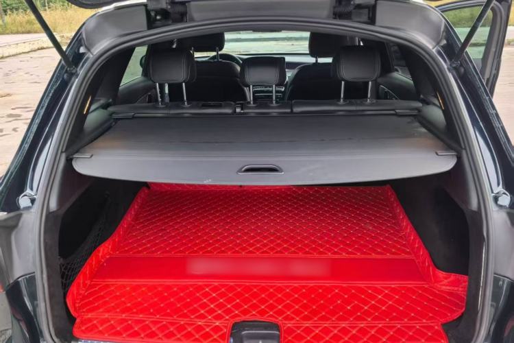 Used Mercedes-Benz GLC 2020 GLC 260 L 4MATIC Dynamic Model
