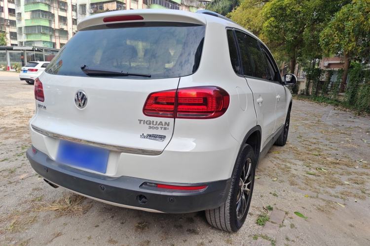 Used Volkswagen Tiguan L 2016 300TSI Automatic Two-Wheel Drive Luxury Edition
