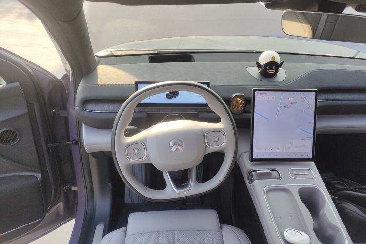 Used Nio EC6 2024 75 kWh
