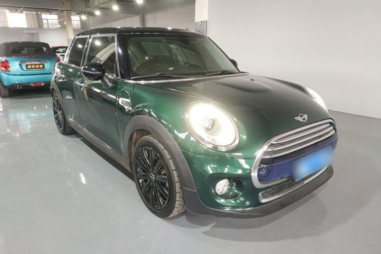 Used  MINI 2016 1.5T COOPER Pioneer Edition Five-Door Model