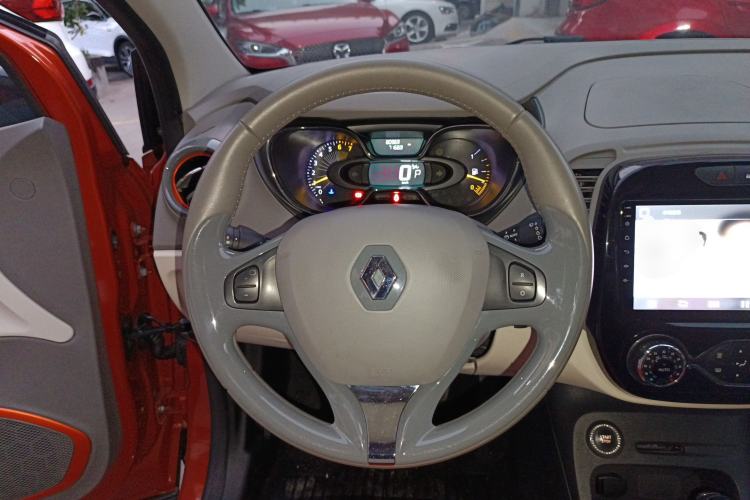 Used Renault Captur 2015 1.2T Automatic Comfort Edition