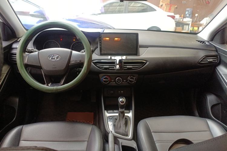 Used Hyundai Celesta 2018 1.6L Automatic GL Enjoyment Version China V Standard