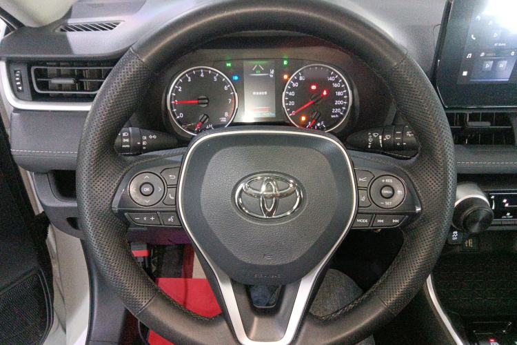 Used Toyota RAV4 2024 2.0L CVT Two-Wheel Drive Urban Edition
