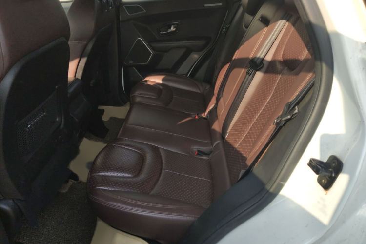 Used Land X7 2015 2.0T Panoramic Prestige Edition