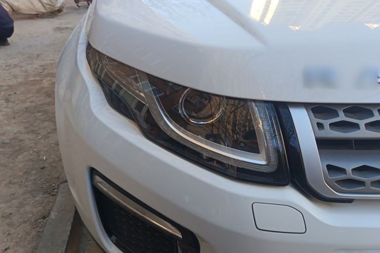 Used Land Rover Range Rover Evoque 2018 240 PS SE Smart Brilliance Edition