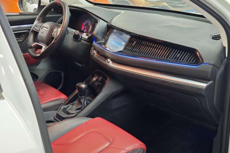 Used Haval H2s 2018 Blue Label 1.5T Dual-Clutch Fashion Edition
