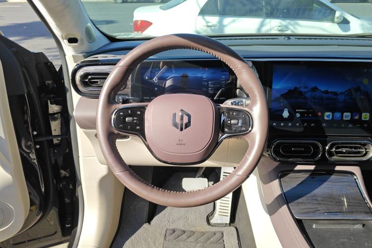 Used Leapmotor C11 2023 Range-Extended 285 Smart Enjoyment Edition