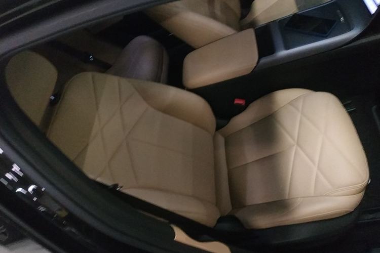 Used  L6 2024 125km PLUS Dragon Edition
