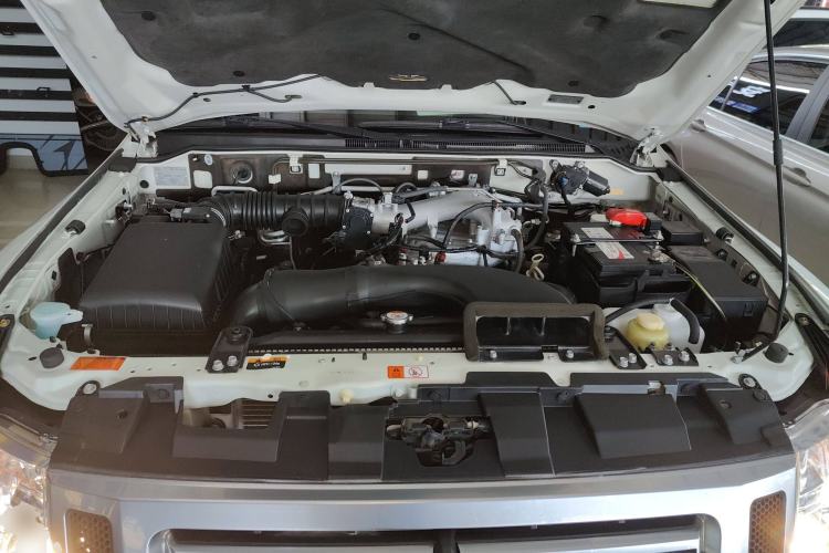 Used Mitsubishi Pajero 2020 3.0L Automatic Luxury Edition
