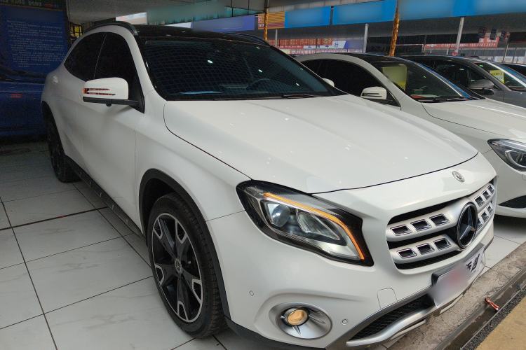 Used Mercedes-Benz GLA 2017 GLA 220 4MATIC Fashion Model
