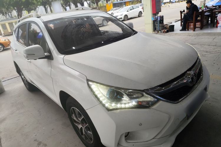 Used BYD Song 2017 Gaishe Upgrade Edition 1.5TID Automatic Elite Model