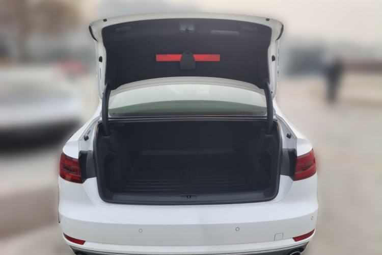 Used Audi A4L 2018 30th Anniversary Edition 40 TFSI Trendy Model