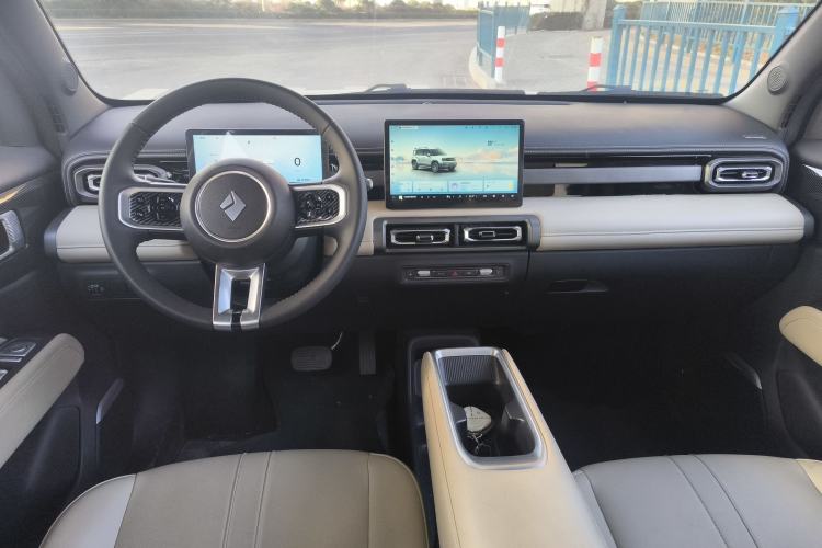 Used Baojun Spark EUV 2024 Prestige Edition 4 Seats
