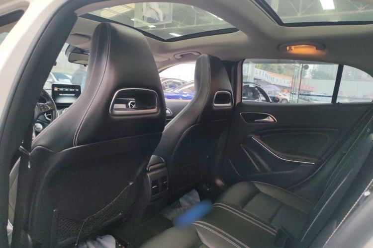 Used Mercedes-Benz GLA 2017 GLA 200 Fashion Model
