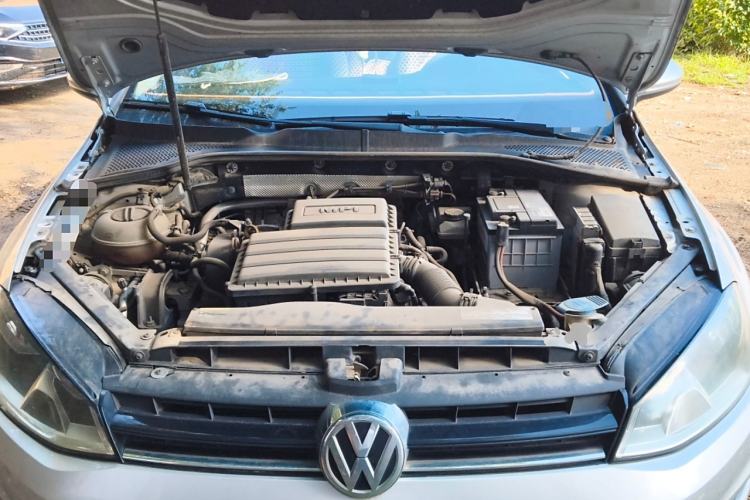 Used Volkswagen Golf 2014 1.6L Automatic Fashion Model
