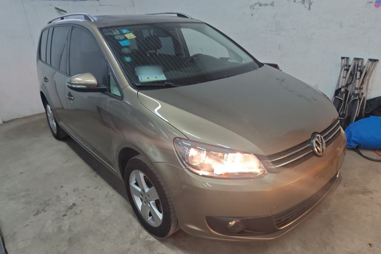 Used Volkswagen Touran 2015 1.4T Manual Comfort Edition 5-Seater

