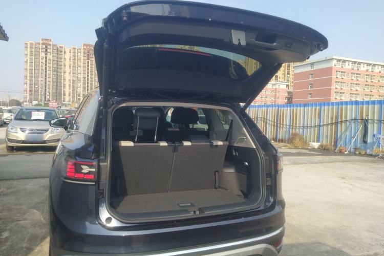 Used Volkswagen ID.6 CROZZ 2022 Long-Range Lite PRO Edition