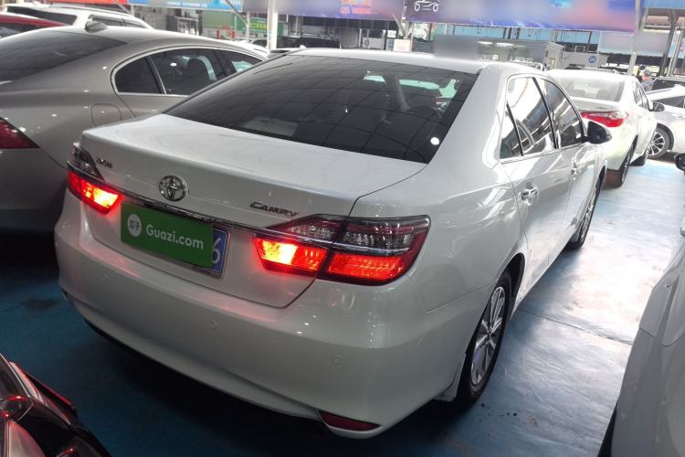 Used Toyota Camry 2016 2.0G 10th Anniversary Leading Edition