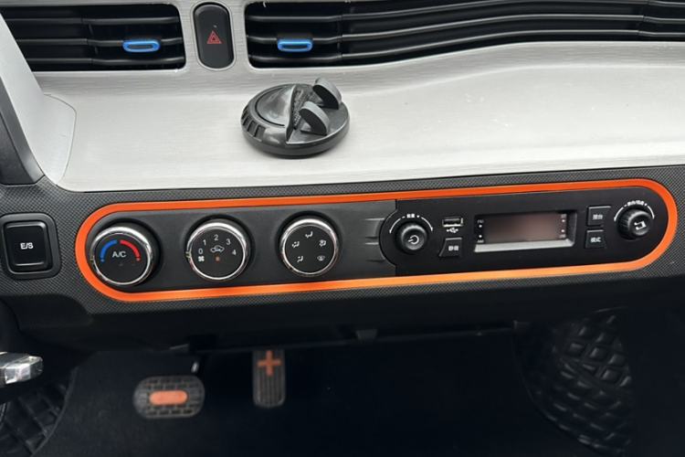 Used Wuling Hongguang MINIEV 2022 Easy Version Lithium Iron Phosphate
