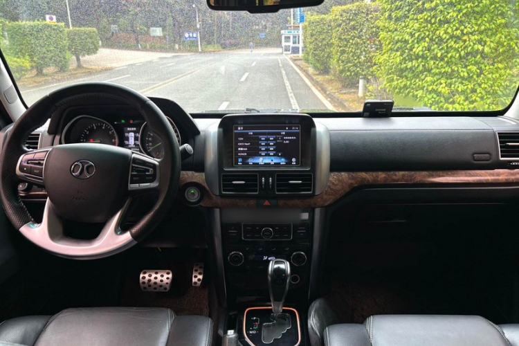 Used BAIC Off-Road BJ80 2016 2.3T Automatic Prestige Edition
