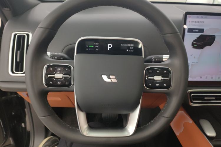 Used Li Auto L8 2023 Air model
