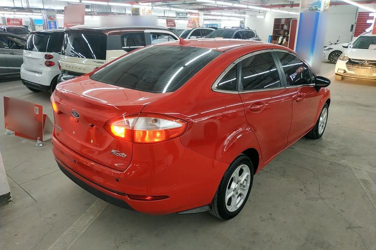 Used Ford Fiesta 2013 Sedan 1.5L Manual Fashion Edition