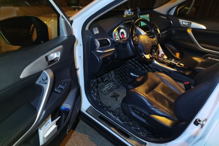 Used Mitsubishi Eclipse Cross 2018 1.5T CVT Two-Wheel Drive Dream Edition
